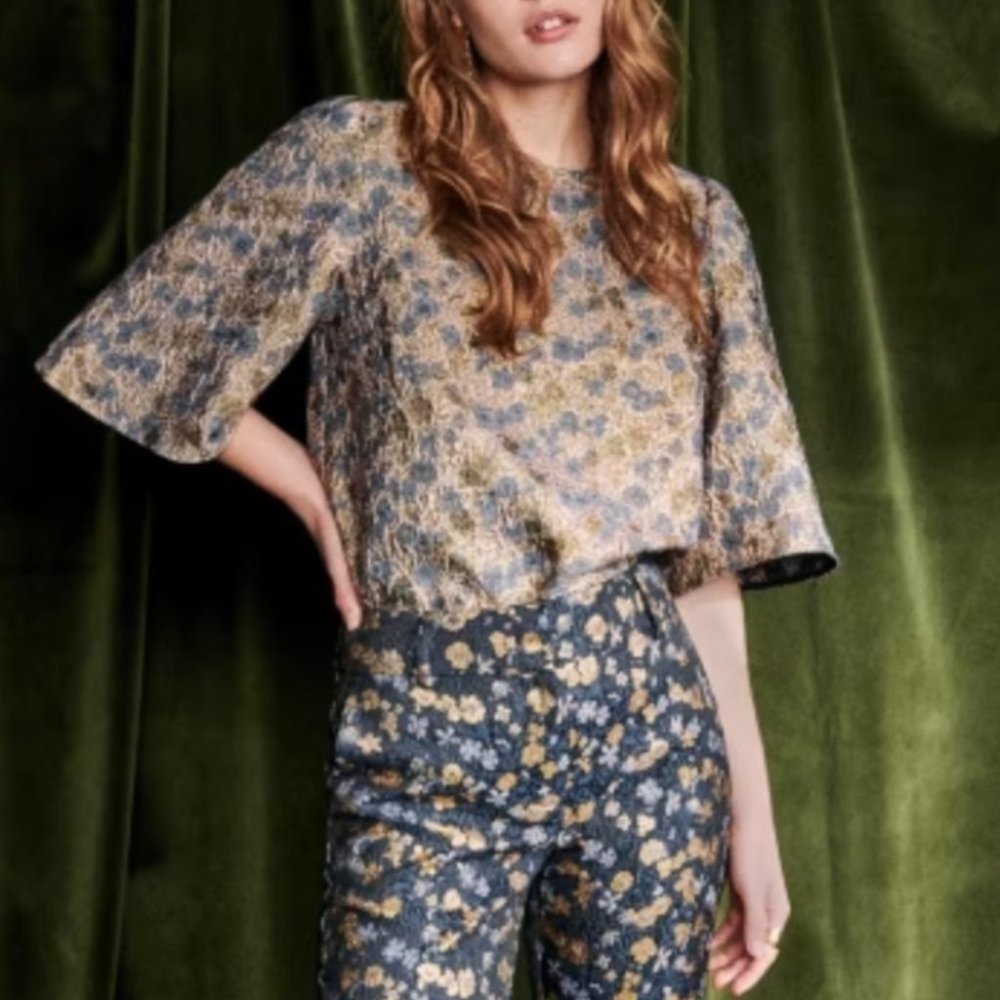 NWT Sezane Gabrielle Blouse in Metallic Jacquard Floral Pattern